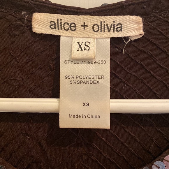 ✨HP✨ Alice & Olivia Sequin Dress - Picture 5 of 7